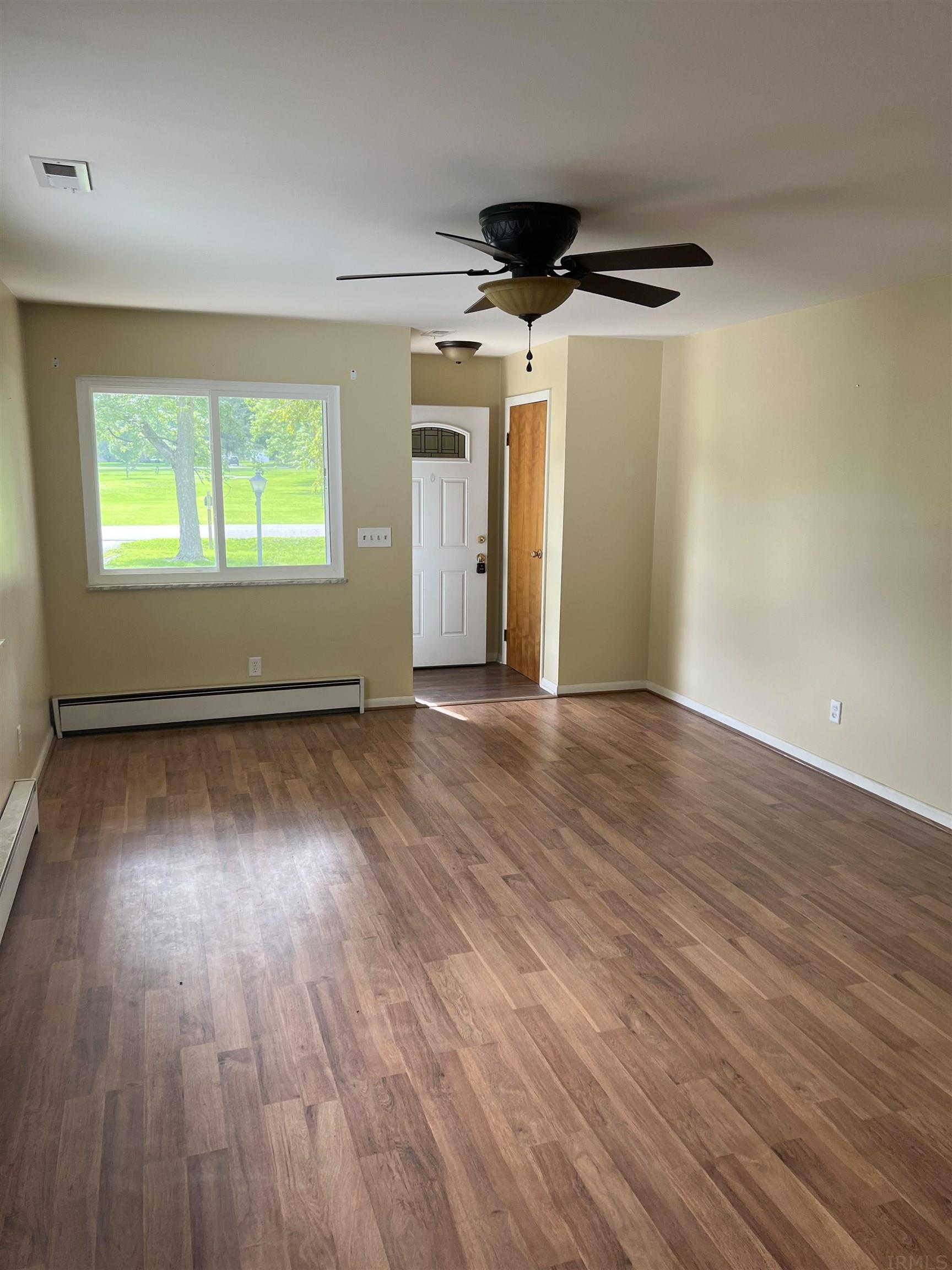 1018 Reed Road Fort Wayne, IN 46815 - Photo 5 of 19