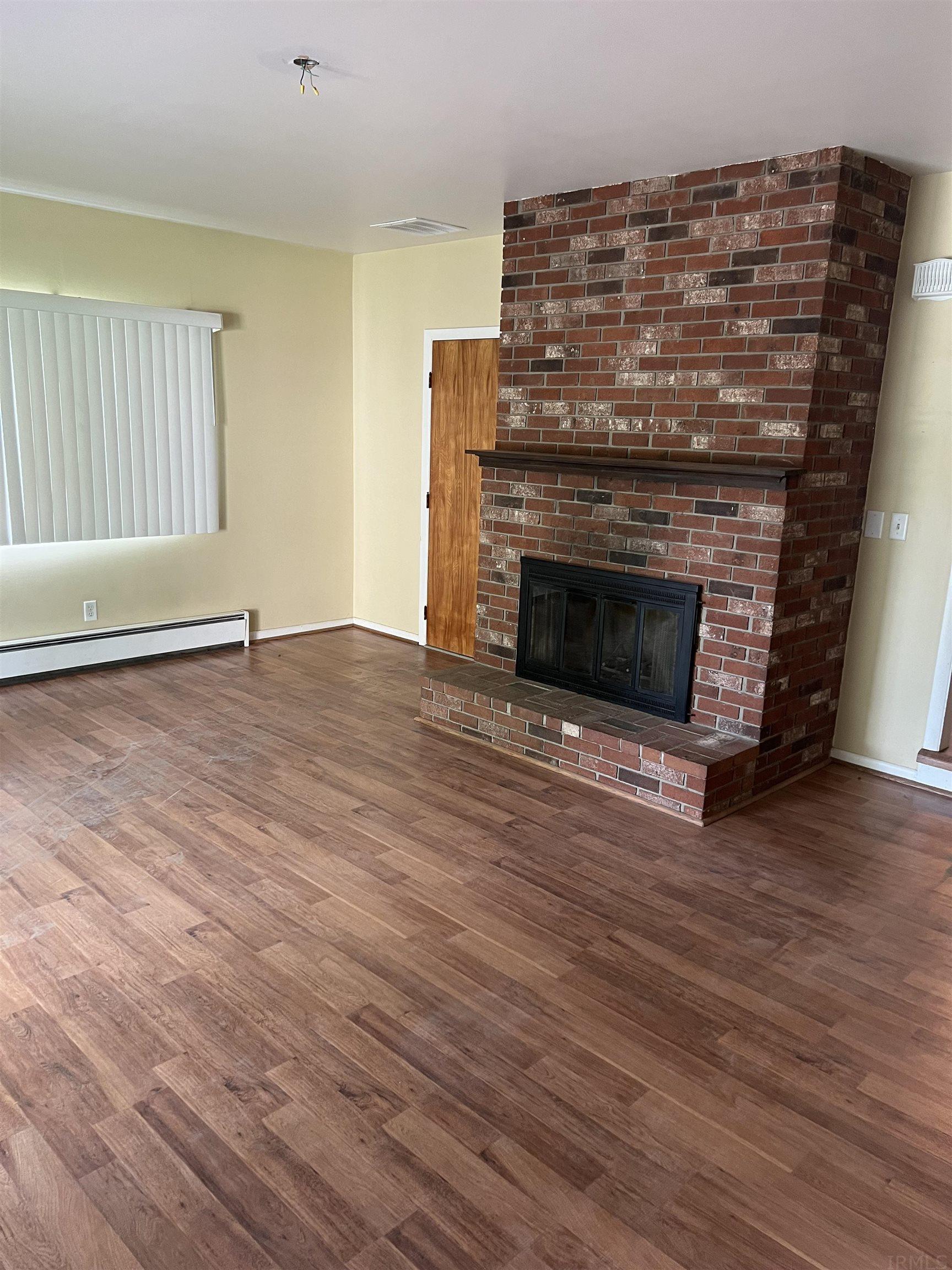 1018 Reed Road Fort Wayne, IN 46815 - Photo 9 of 19