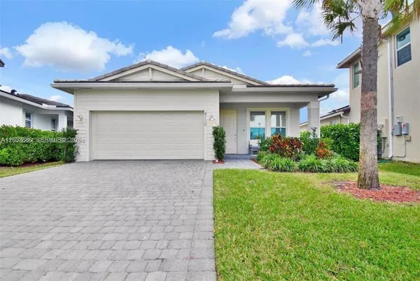 $3,600 | 4110 Bonita Way, Deerfield Beach, FL 33064
