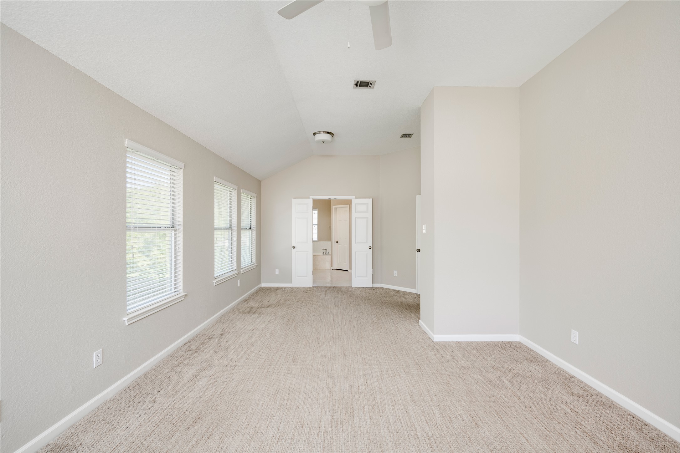 5660 Wagon Train Road Austin, TX 78749 - Photo 15 of 31