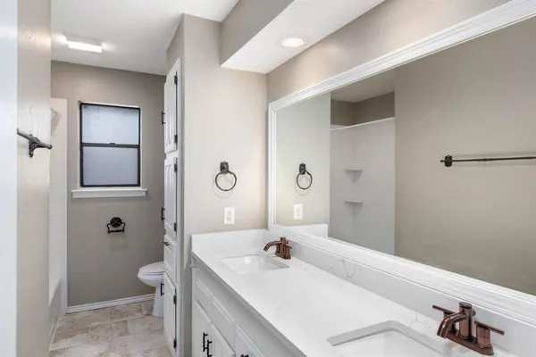 $3,100 | 2017 Iron Horse Court, Arlington, TX 76017
