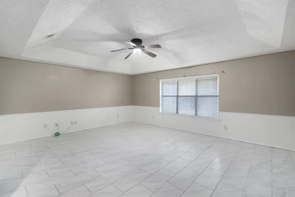 $3,100 | 2017 Iron Horse Court, Arlington, TX 76017