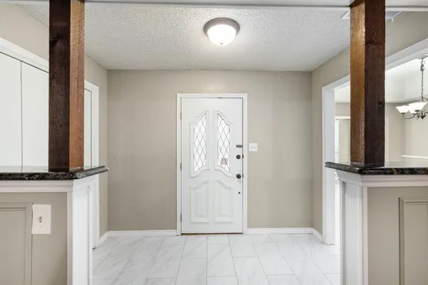 $3,100 | 2017 Iron Horse Court, Arlington, TX 76017