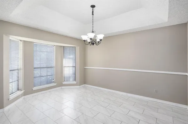 $3,100 | 2017 Iron Horse Court, Arlington, TX 76017