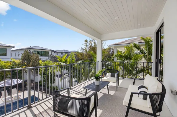 $2,399,000 | 238 Northeast 12th Street, Delray Beach, FL 33444