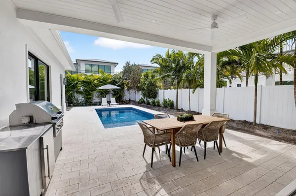 $2,399,000 | 238 Northeast 12th Street, Delray Beach, FL 33444