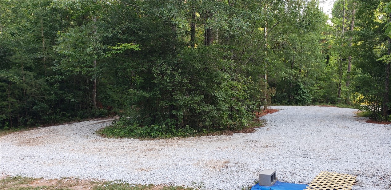 110 Cooper Road Westminster, SC 29693 - Photo 5 of 17 Gallery Image 5