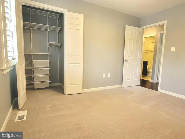 $4,000 | 2600 Seskey Glen Court, Herndon, VA 20171