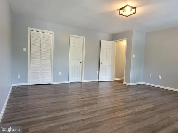 $4,000 | 2600 Seskey Glen Court, Herndon, VA 20171