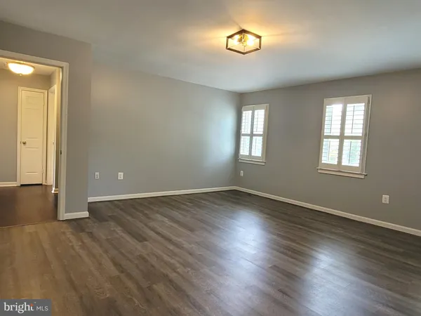 $4,000 | 2600 Seskey Glen Court, Herndon, VA 20171