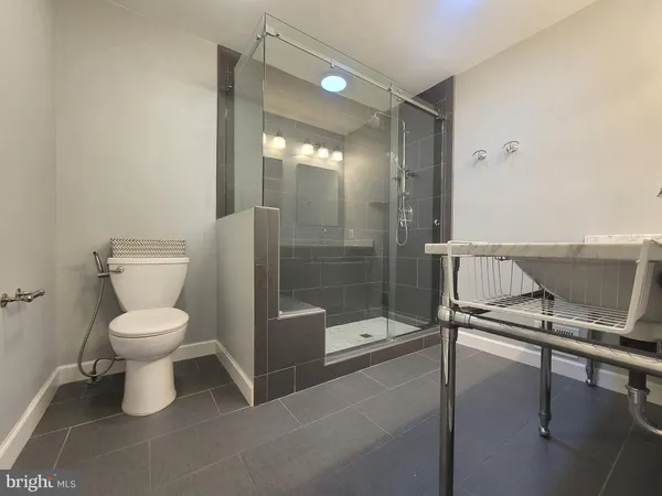 $4,000 | 2600 Seskey Glen Court, Herndon, VA 20171