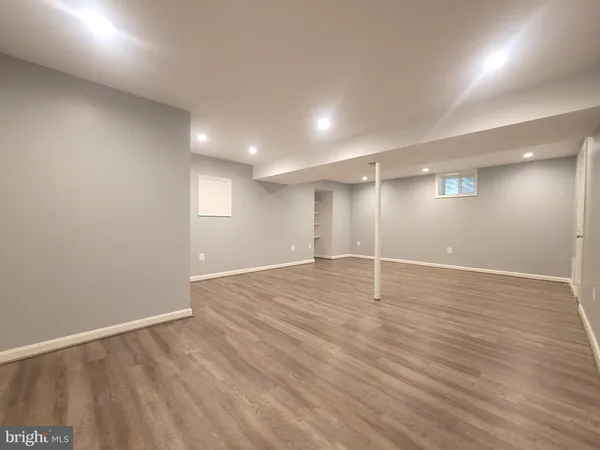 $4,000 | 2600 Seskey Glen Court, Herndon, VA 20171