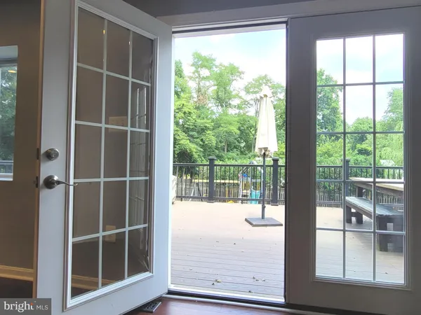 $4,000 | 2600 Seskey Glen Court, Herndon, VA 20171