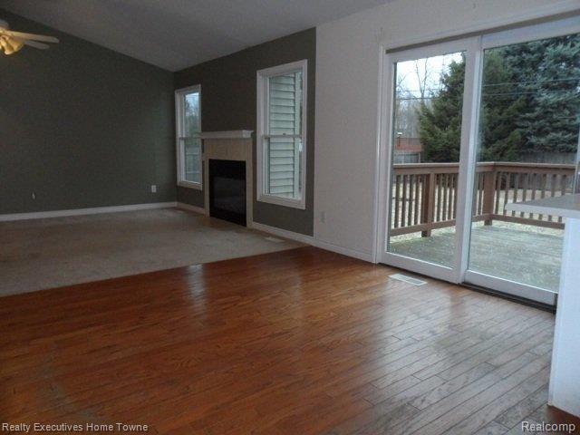 3840 Krafft Road Fort Gratiot, MI 48059 - Photo 5 of 15 261-928716Dinning.JPG
