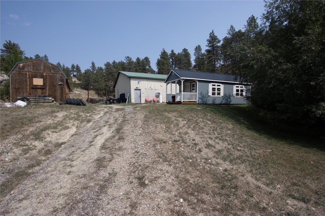 119 Log Cabin Road Roundup, MT 59072 - Photo 25 of 50 Gallery Image 25