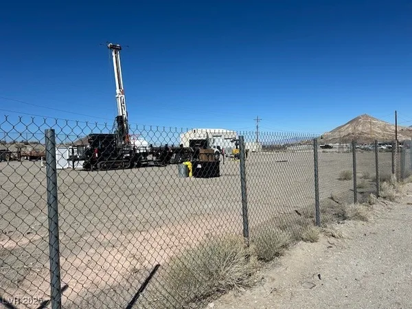 $240,000 | 1159 South Main Street, Tonopah, NV 89049