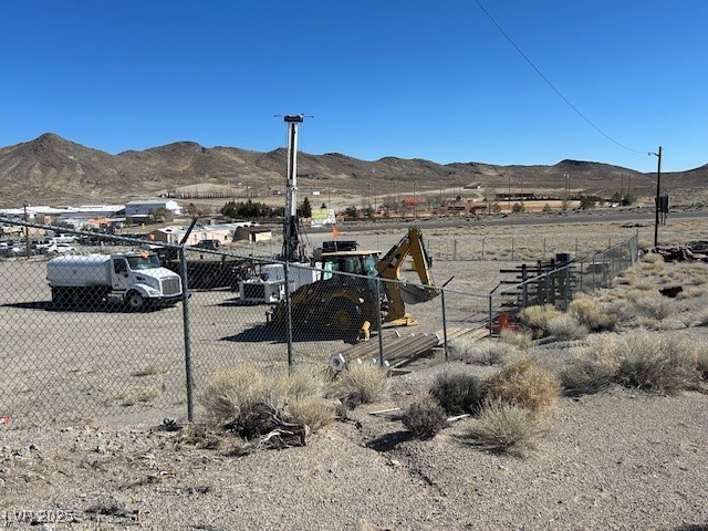 1159 South Main Street Tonopah, NV 89049 - Photo 6 of 11 Mountain view