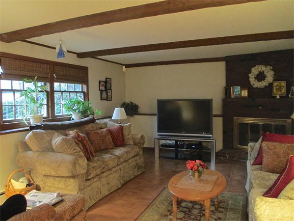 10 Keith Road Reading, MA 01867 - Photo 11 of 18 Gallery Image 11