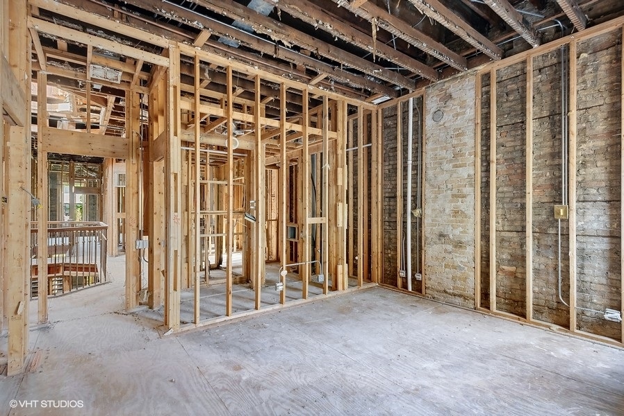 1823 North Lincoln Park West Chicago, IL 60614 - Photo 13 of 16