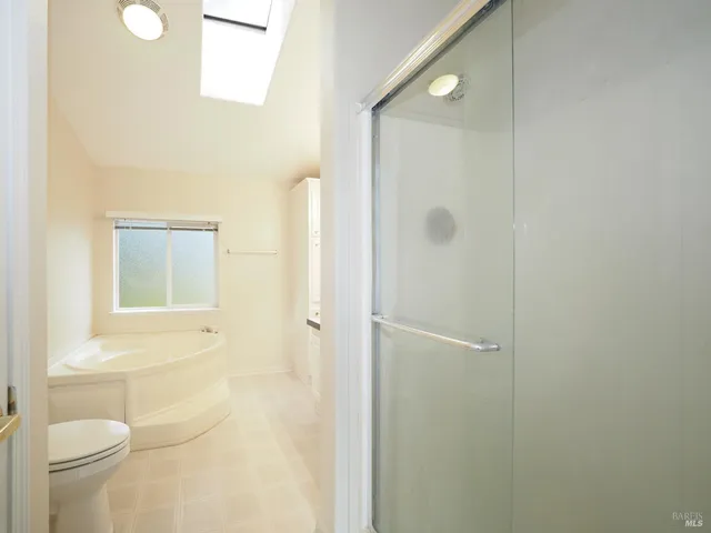 $925,000 | 115-117 School House Lane, Geyserville, CA 95441