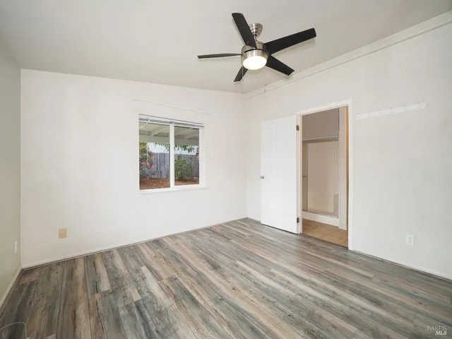 $925,000 | 115-117 School House Lane, Geyserville, CA 95441