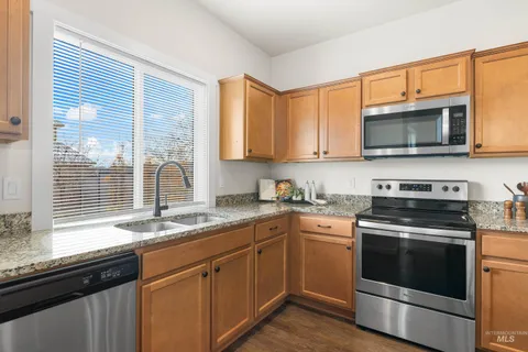 $460,000 | 5685 West Song Sparrow Street, Boise, ID 83714