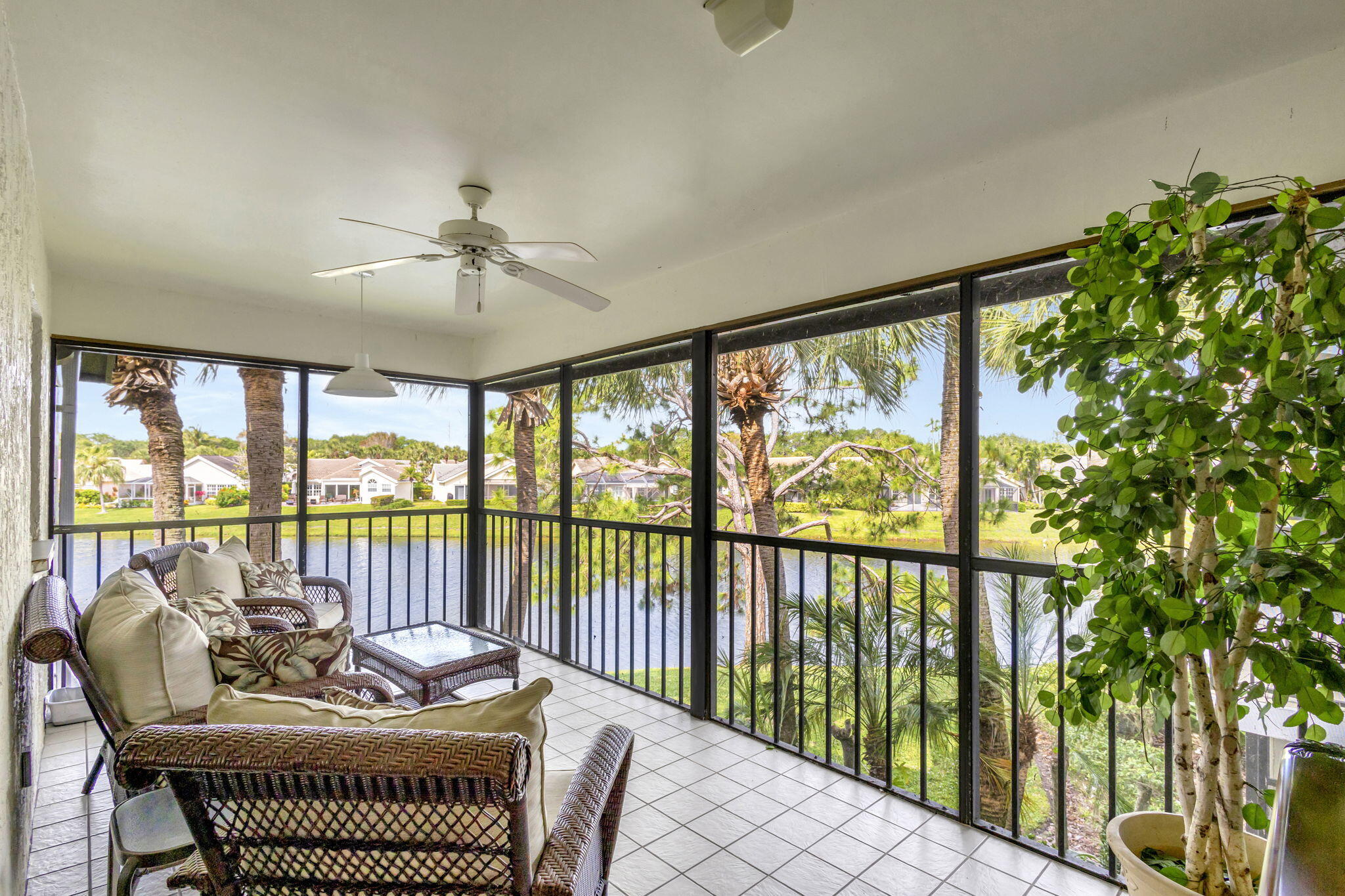 16551 Traders Crossing South, Unit 243 Jupiter, FL 33477 - Photo 16 of 37 46-web-or-mls-5D1A3294