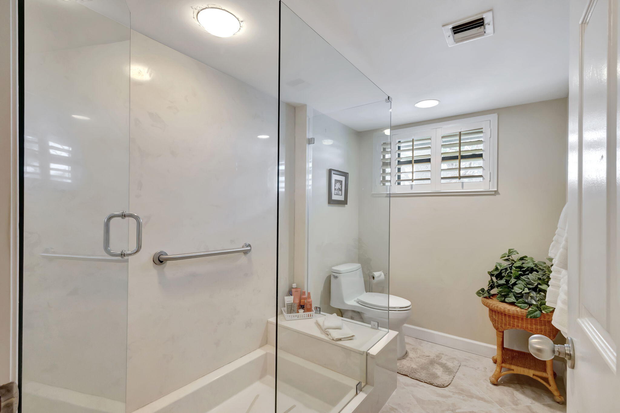 16551 Traders Crossing South, Unit 243 Jupiter, FL 33477 - Photo 22 of 37 35-web-or-mls-5D1A3269
