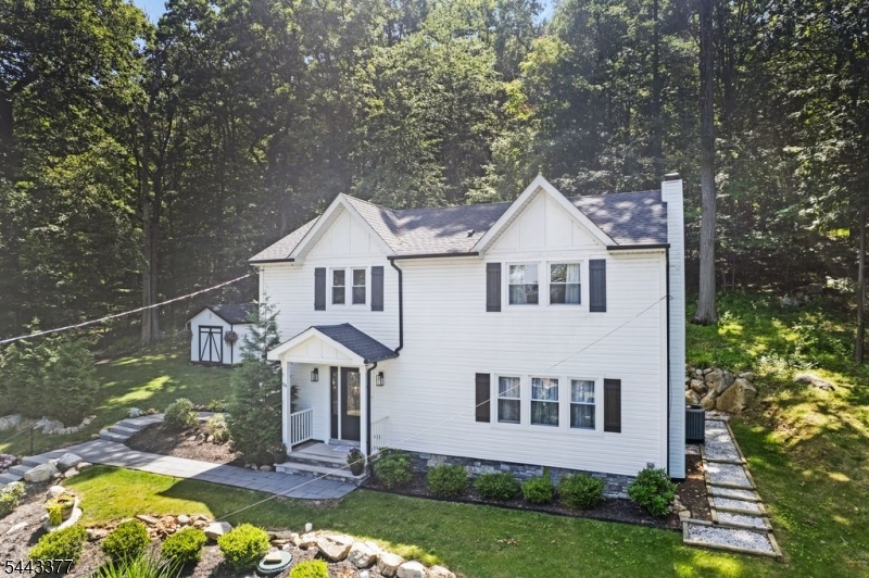 94 Castle Rock Road Lake Hopatcong, NJ 07849 - Photo 3 of 41