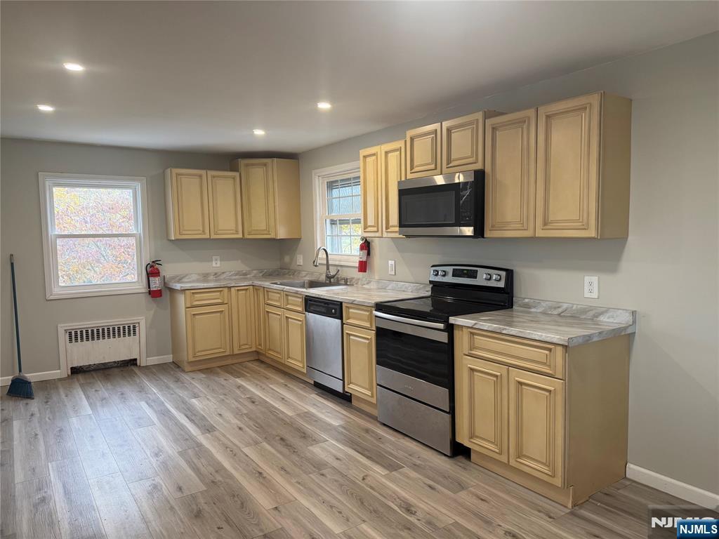 181 White Lake Road Sparta, NJ 07871 - Photo 12 of 16