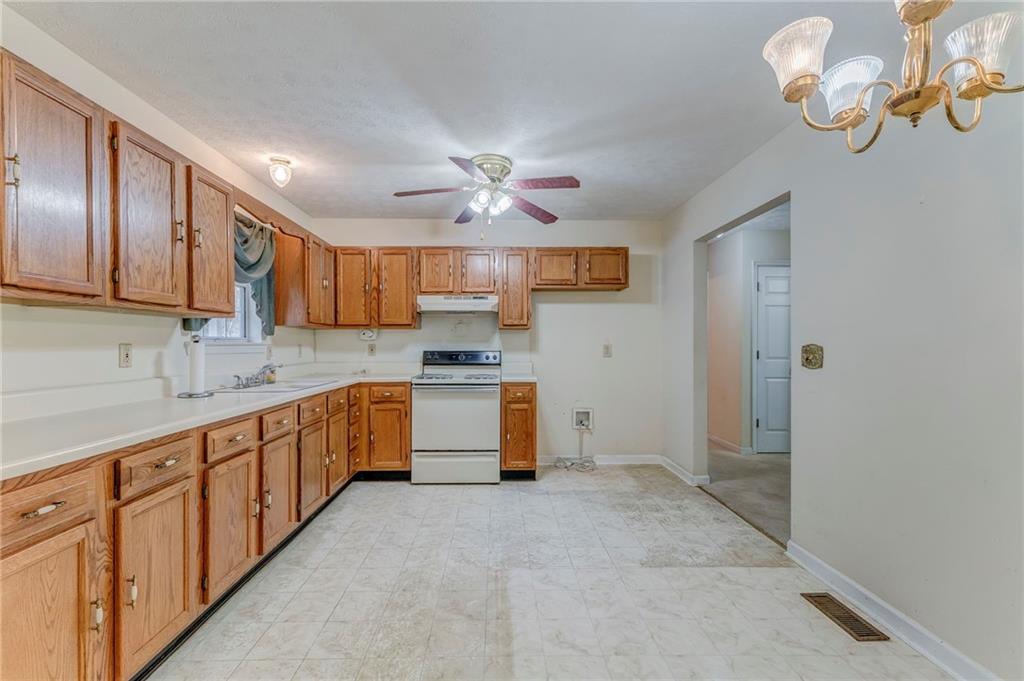 4075 Old Dalton Road Northeast Rome, GA 30165 - Photo 11 of 39