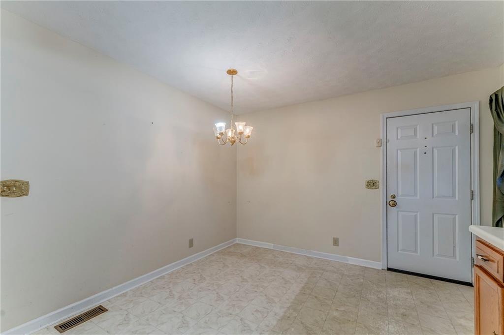 4075 Old Dalton Road Northeast Rome, GA 30165 - Photo 13 of 39