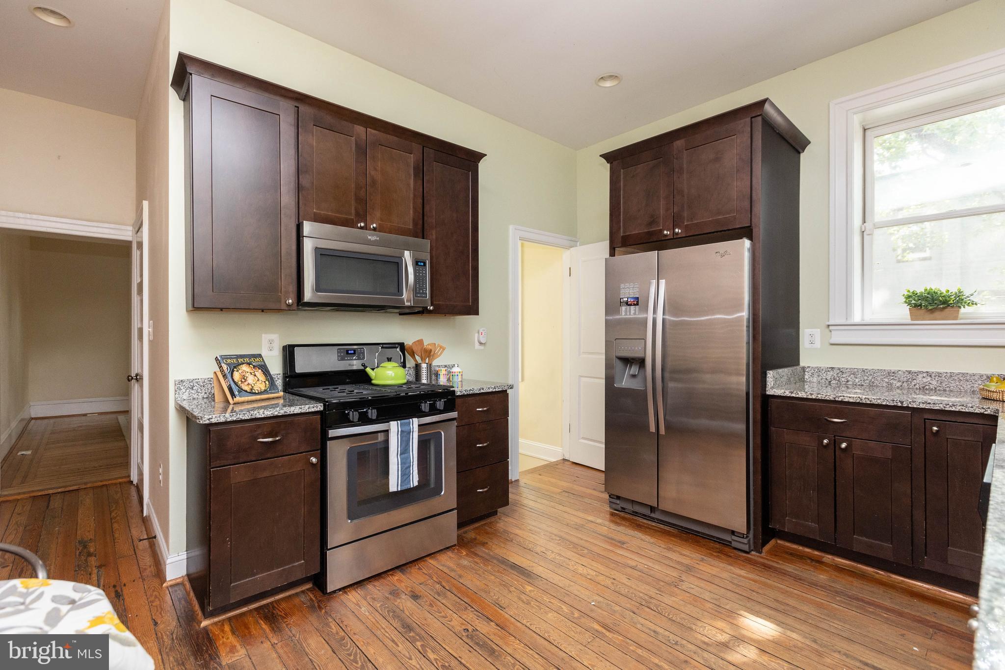 237 East 25th Street Baltimore, MD 21218 - Photo 14 of 41 Kitchen