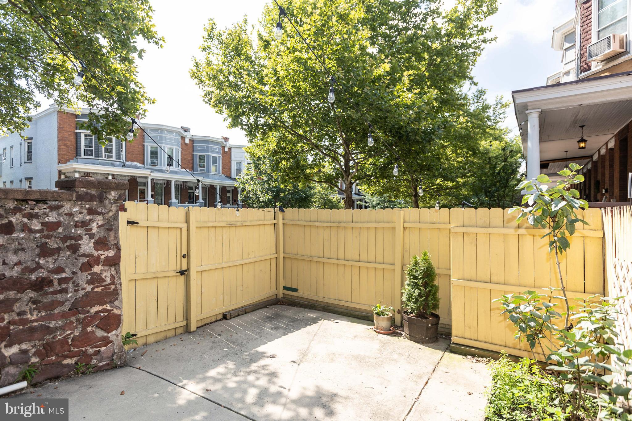 237 East 25th Street Baltimore, MD 21218 - Photo 35 of 41 Rear patio