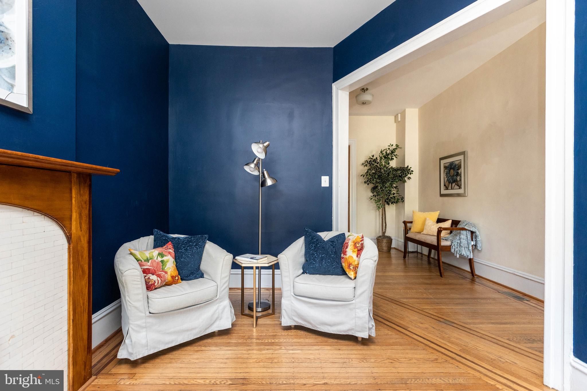 237 East 25th Street Baltimore, MD 21218 - Photo 4 of 41 Living room