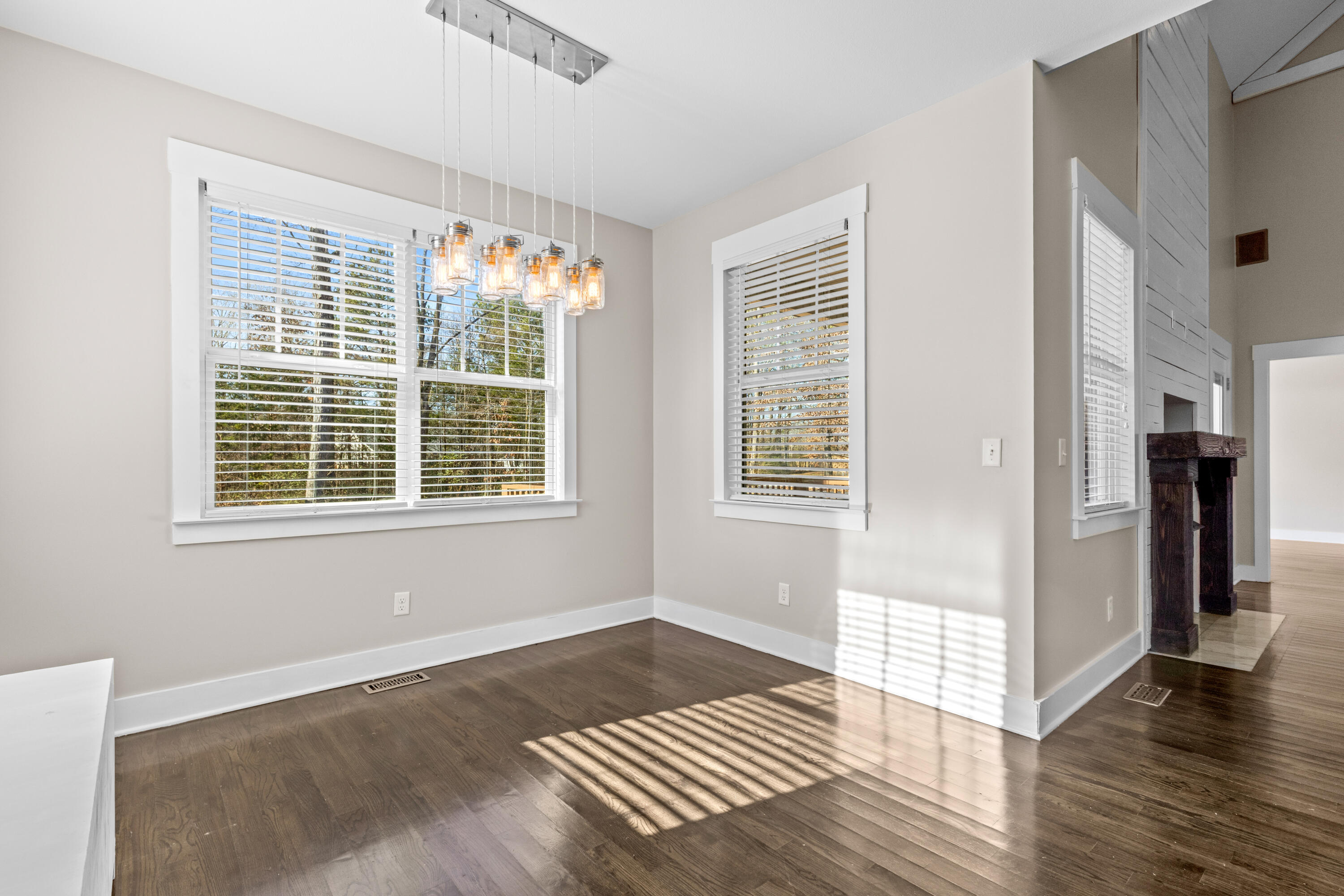 1882 Crabtree Road Hixson, TN 37343 - Photo 15 of 57 Crabtree-14