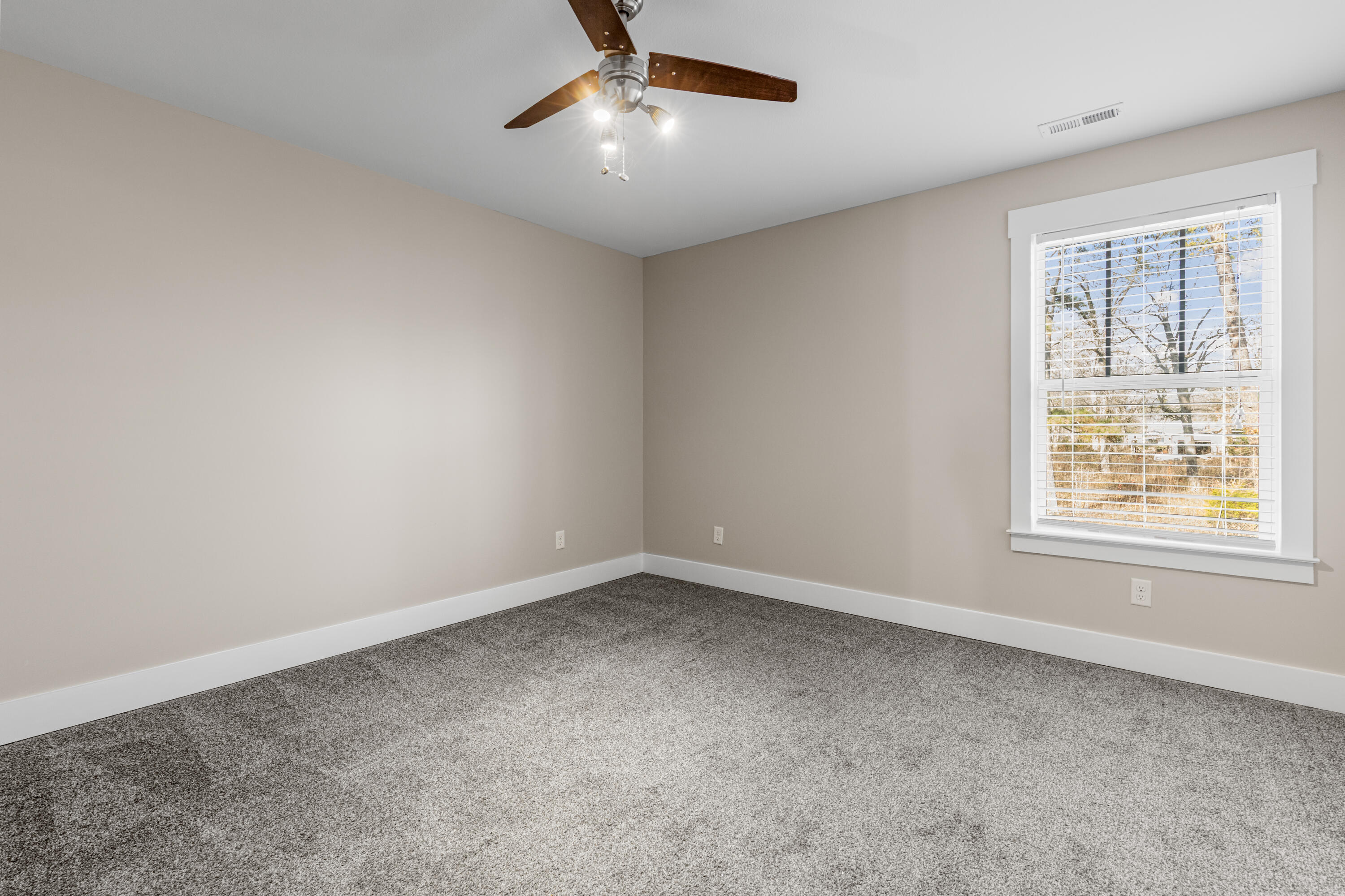 1882 Crabtree Road Hixson, TN 37343 - Photo 32 of 57 Crabtree-24