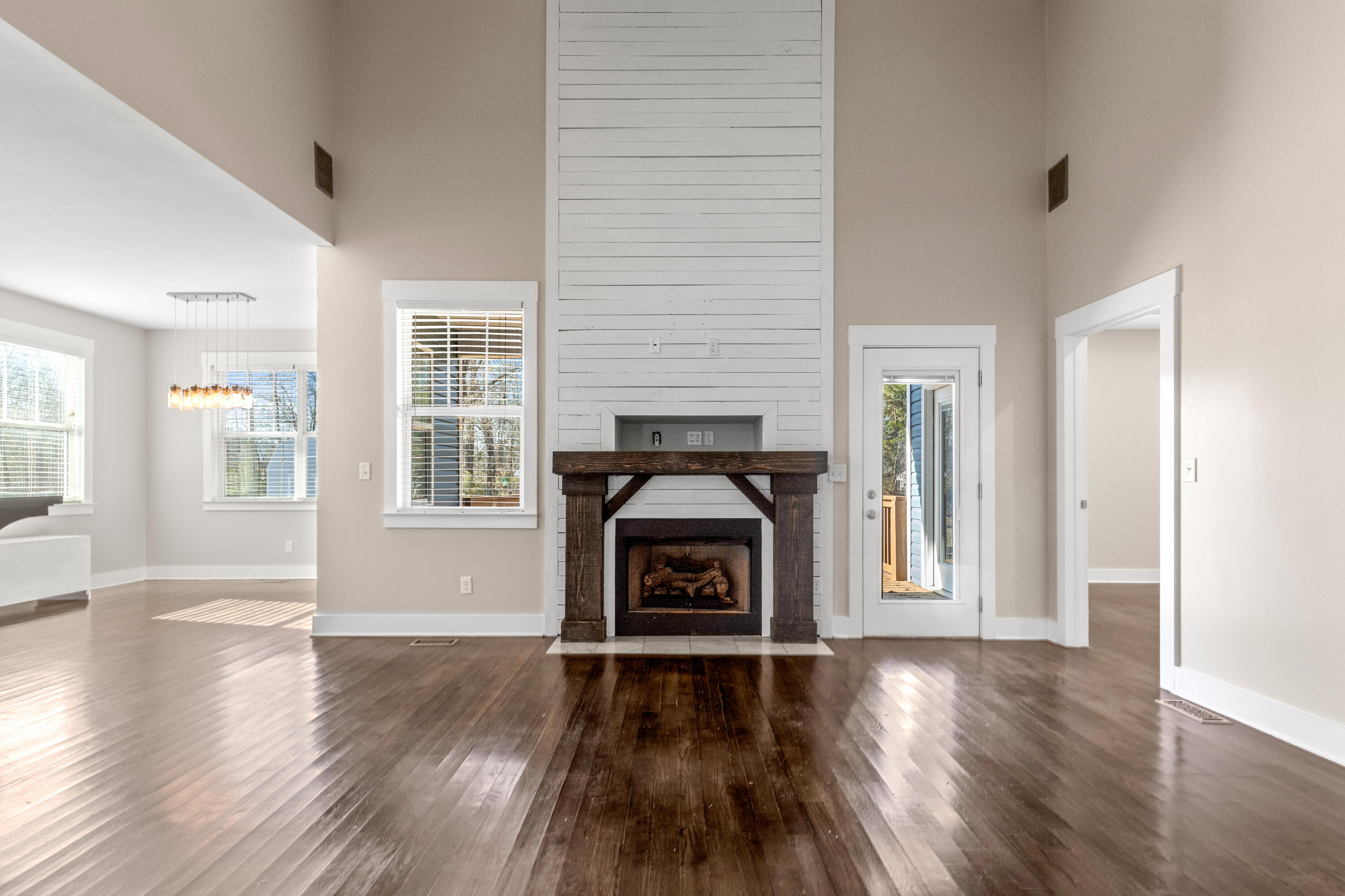 1882 Crabtree Road Hixson, TN 37343 - Photo 9 of 57 Crabtree-5