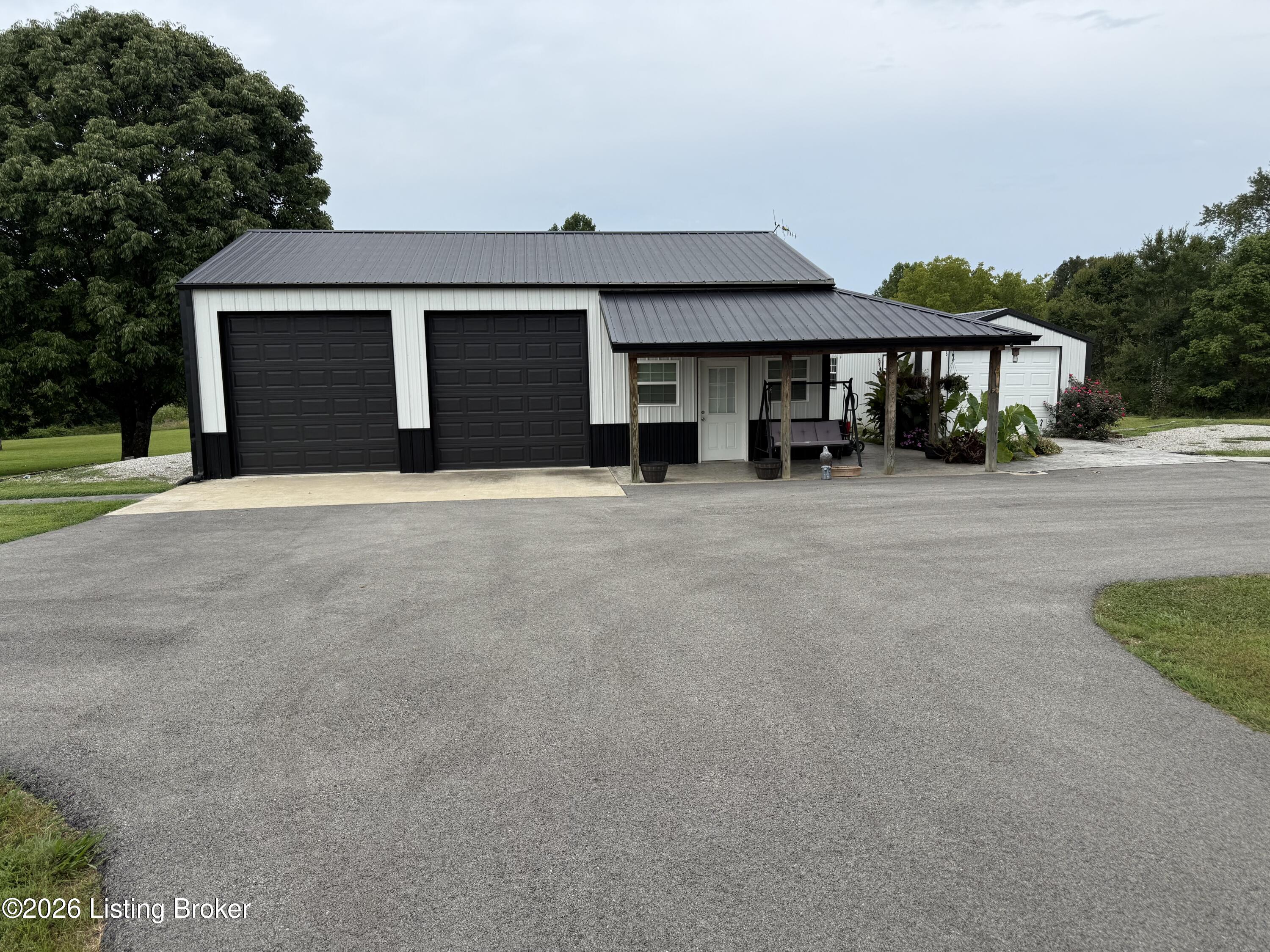 5383 Lilac Road Leitchfield, KY 42754 - Photo 1 of 12 Potential to convert this into a nice Barndo!