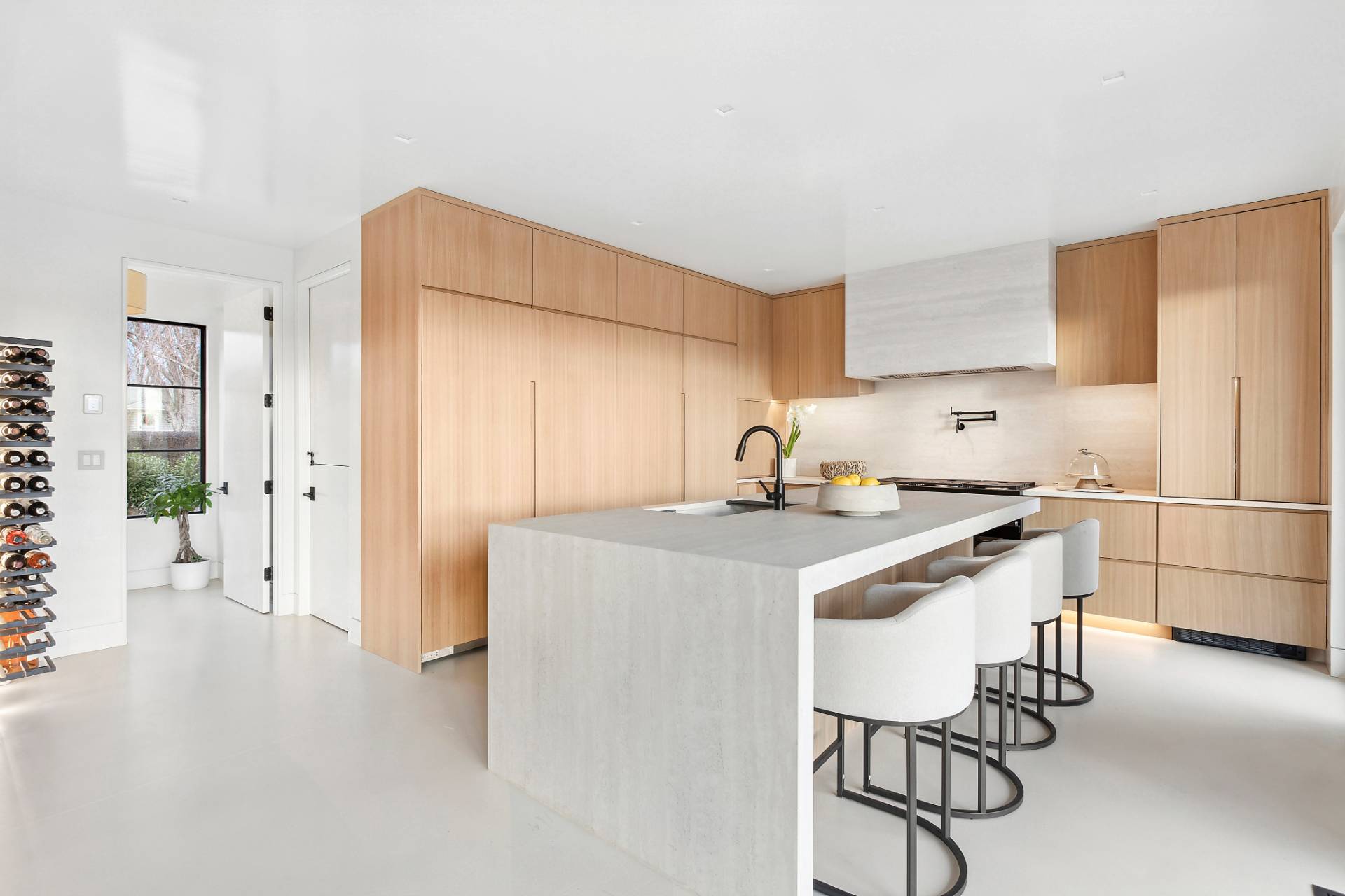 4 3rd Street Sag Harbor, NY 11963 - Photo 12 of 45