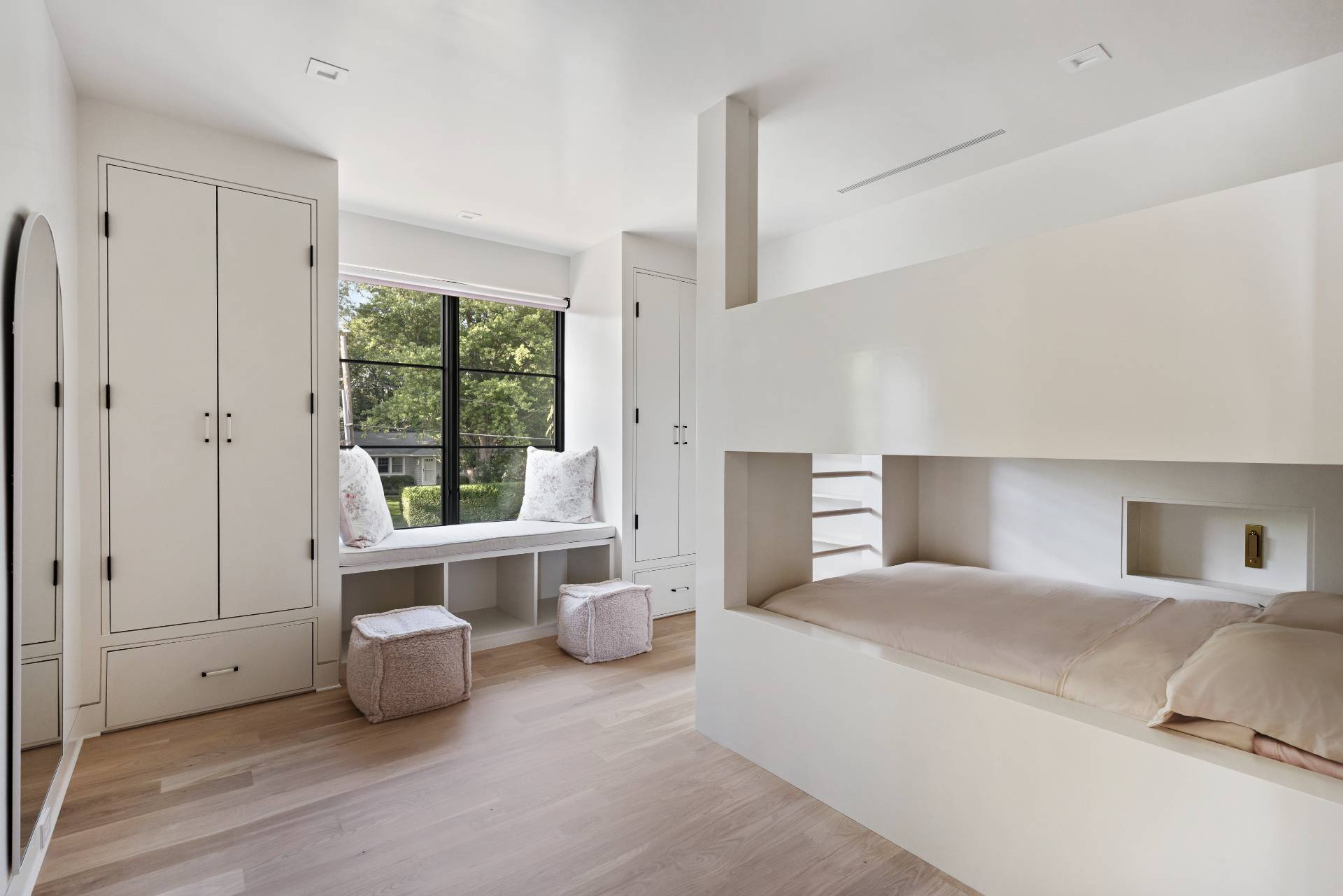 4 3rd Street Sag Harbor, NY 11963 - Photo 31 of 45