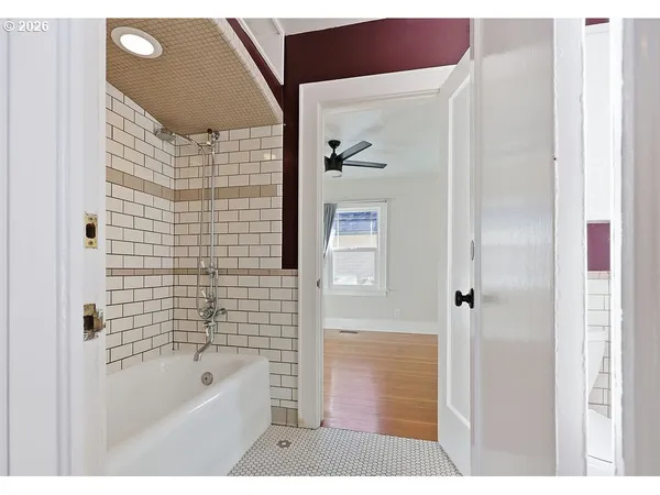 $400,000 | 996 West 8th Avenue, Eugene, OR 97402