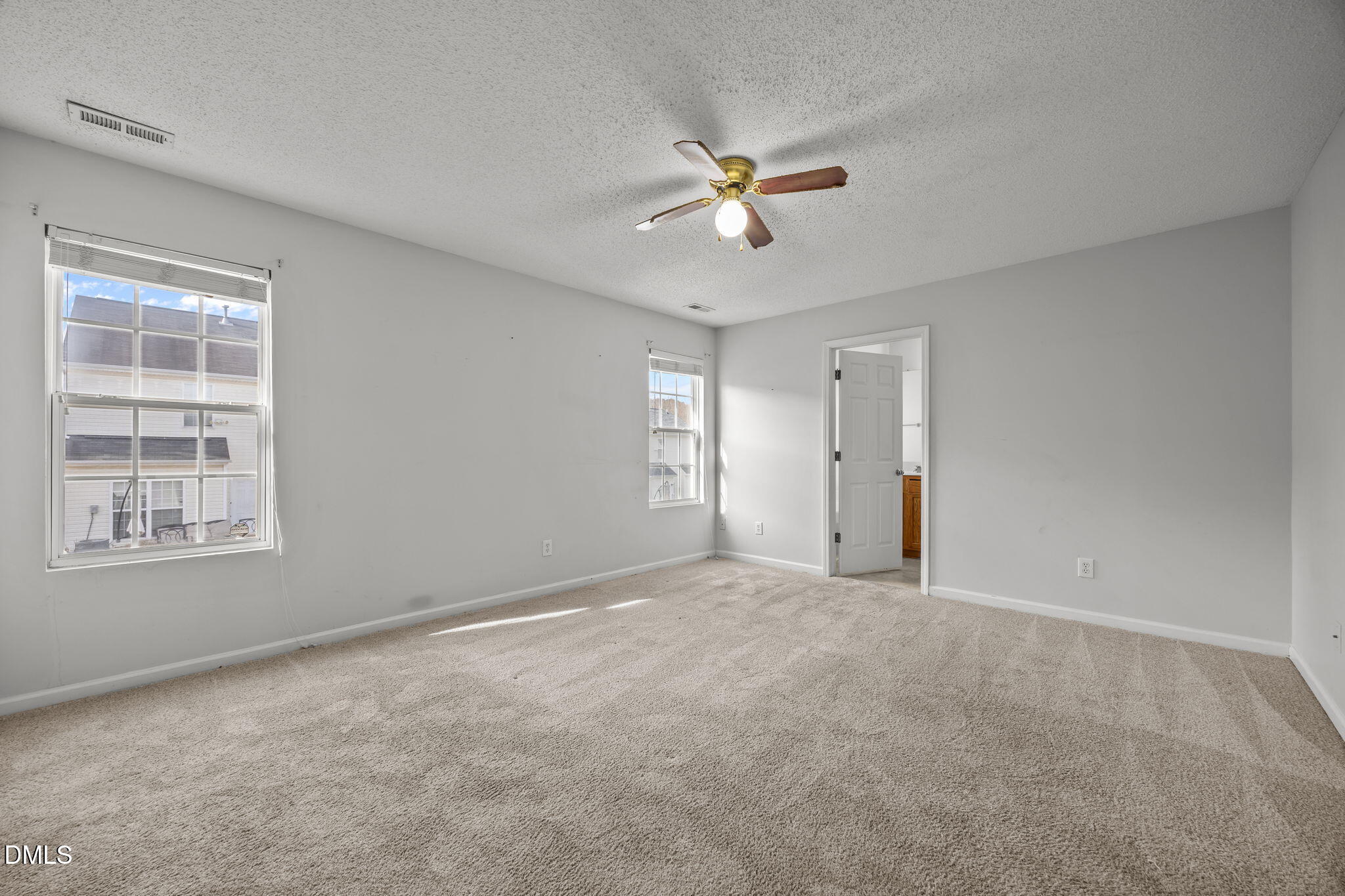 4465 Cardinal Grove Boulevard Raleigh, NC 27616 - Photo 19 of 28 22-web-or-mls-IMG_1314