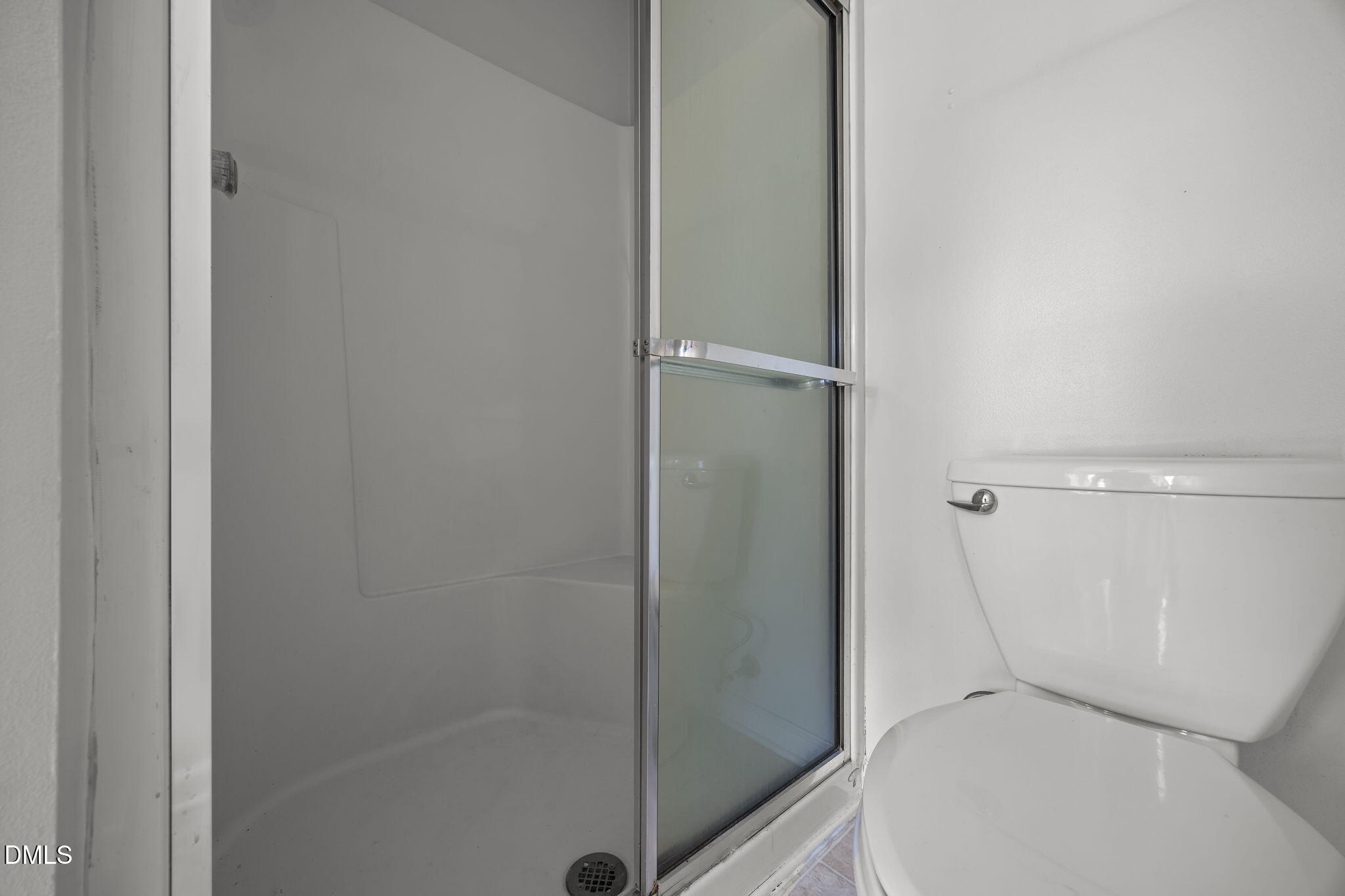 4465 Cardinal Grove Boulevard Raleigh, NC 27616 - Photo 22 of 28 25-web-or-mls-IMG_1323