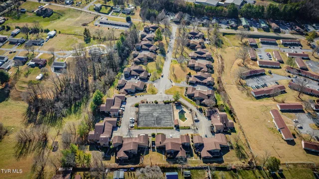 $225,000 | 516 Plymouth Road, Unit D, Johnson City, TN 37601