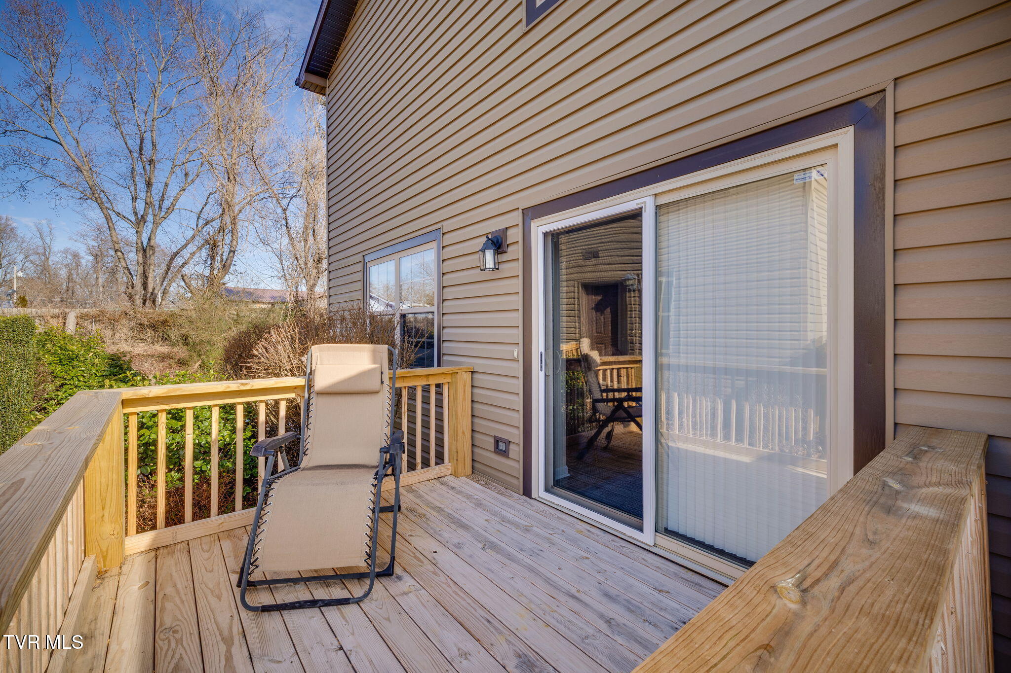 516 Plymouth Road, Unit D Johnson City, TN 37601 - Photo 4 of 41 028