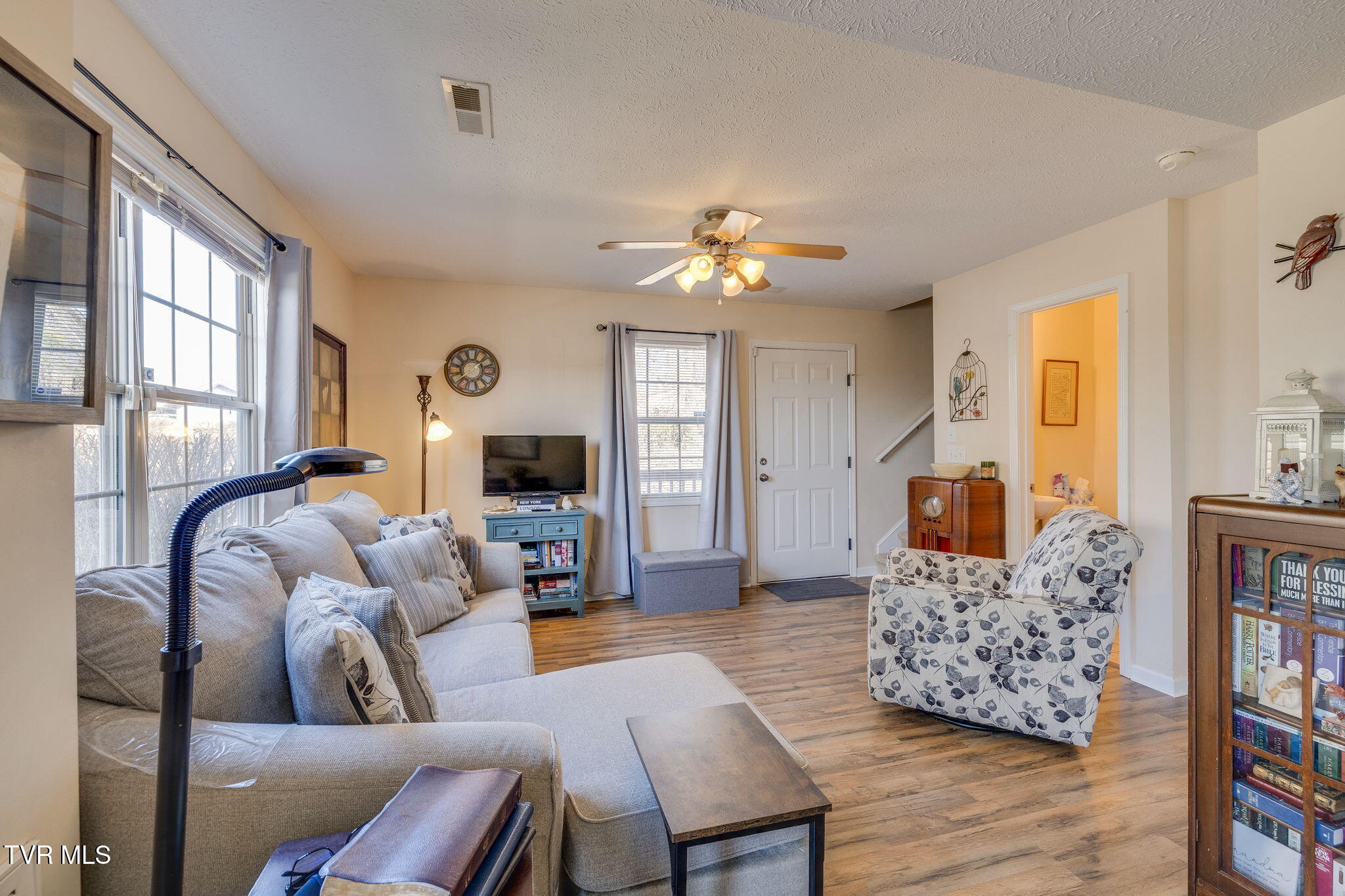 516 Plymouth Road, Unit D Johnson City, TN 37601 - Photo 7 of 41 005