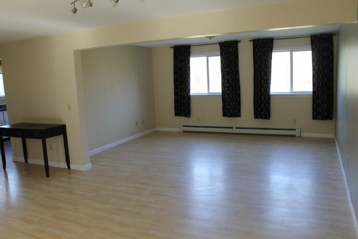 58 Fayette Corner Road Kents Hill, ME 04349 - Photo 5 of 23 Photo