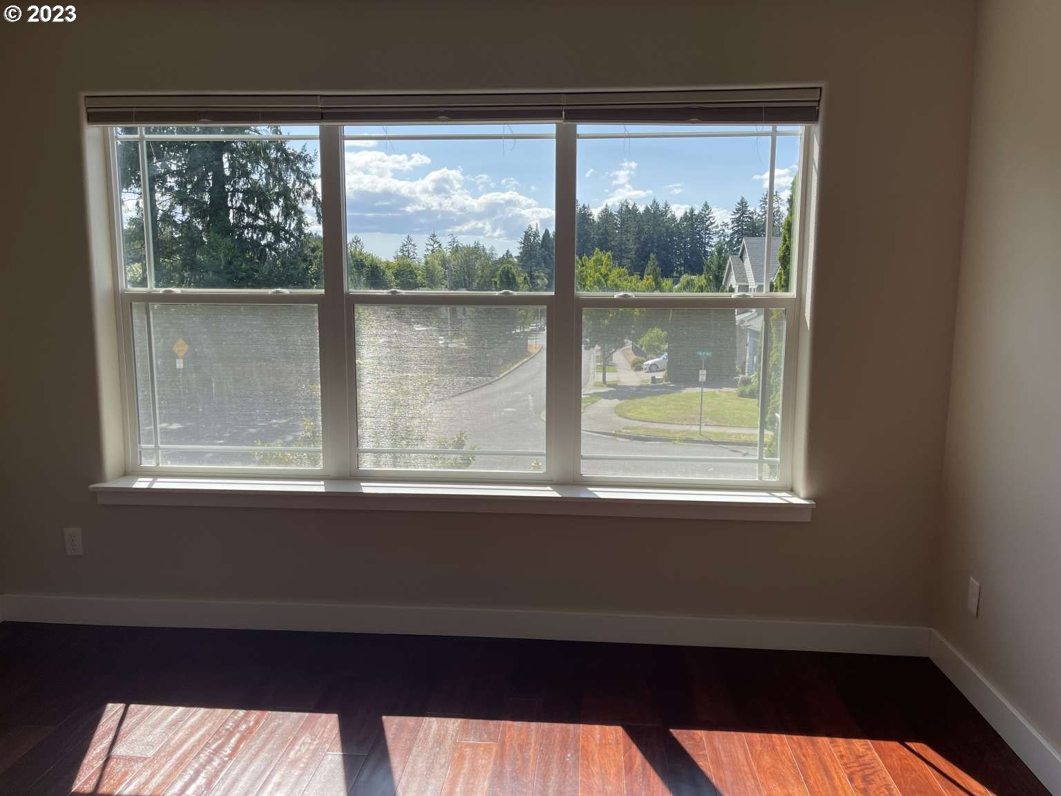 199 Northwest Camp Ireland Street Hillsboro, OR 97124 - Photo 24 of 36