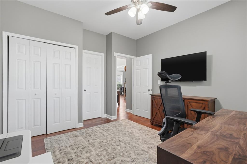1737 Kinsmon Cove Marietta, GA 30062 - Photo 20 of 64